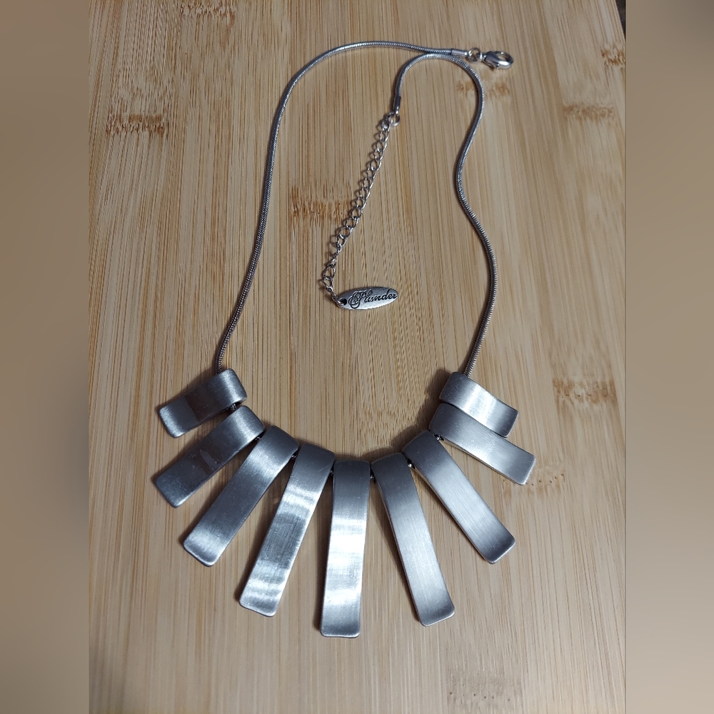 Plunder Textured Silver Tone/Bar Slide Necklace - Picture 2 of 6
